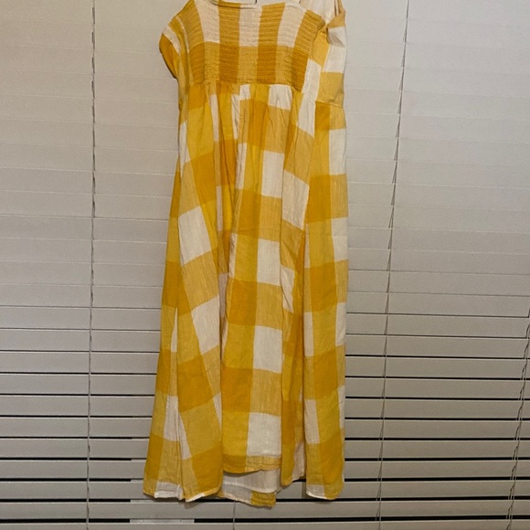 Old Navy - Picture 7 of 8